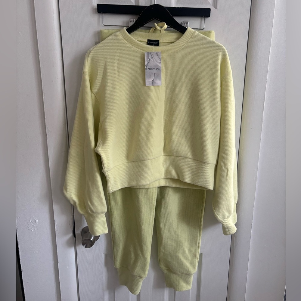 Callipygian Opening Ceremony Matching Set